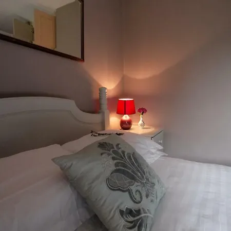 Abbey View B&B 3*